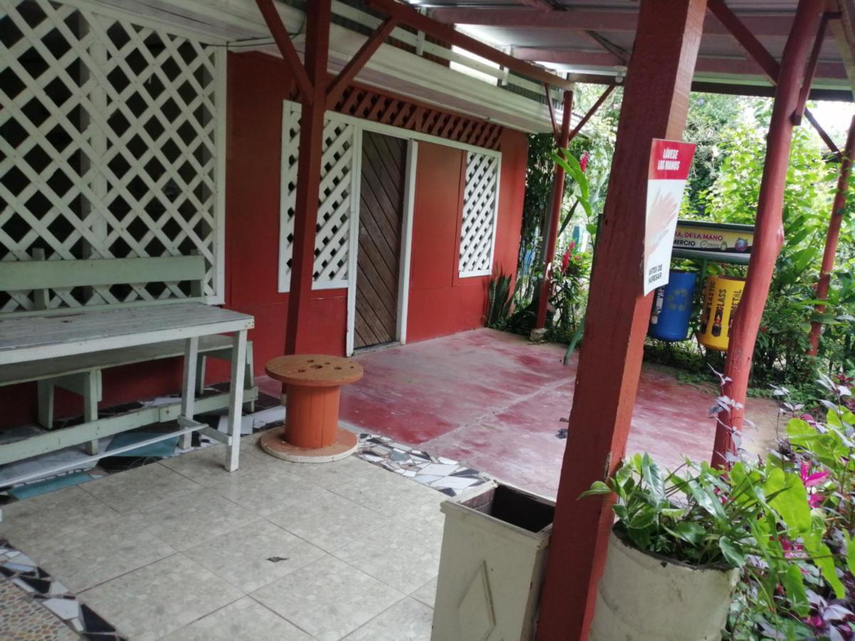 Hospedaje Meryscar Tortuguero Exteriör bild