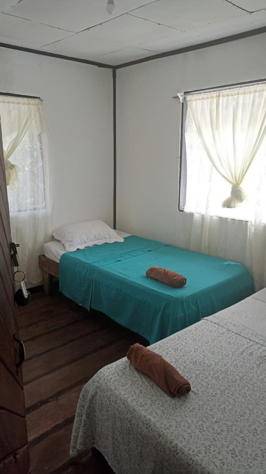 Hospedaje Meryscar Tortuguero Exteriör bild